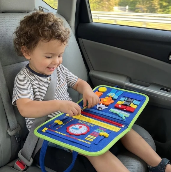 Explora™ BusyBoard: Tablero de actividades sensoriales y de motricidad fina